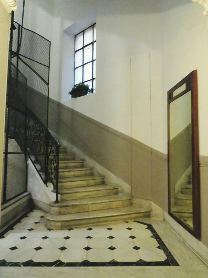 Central Chic Apartment Genova Kültér fotó